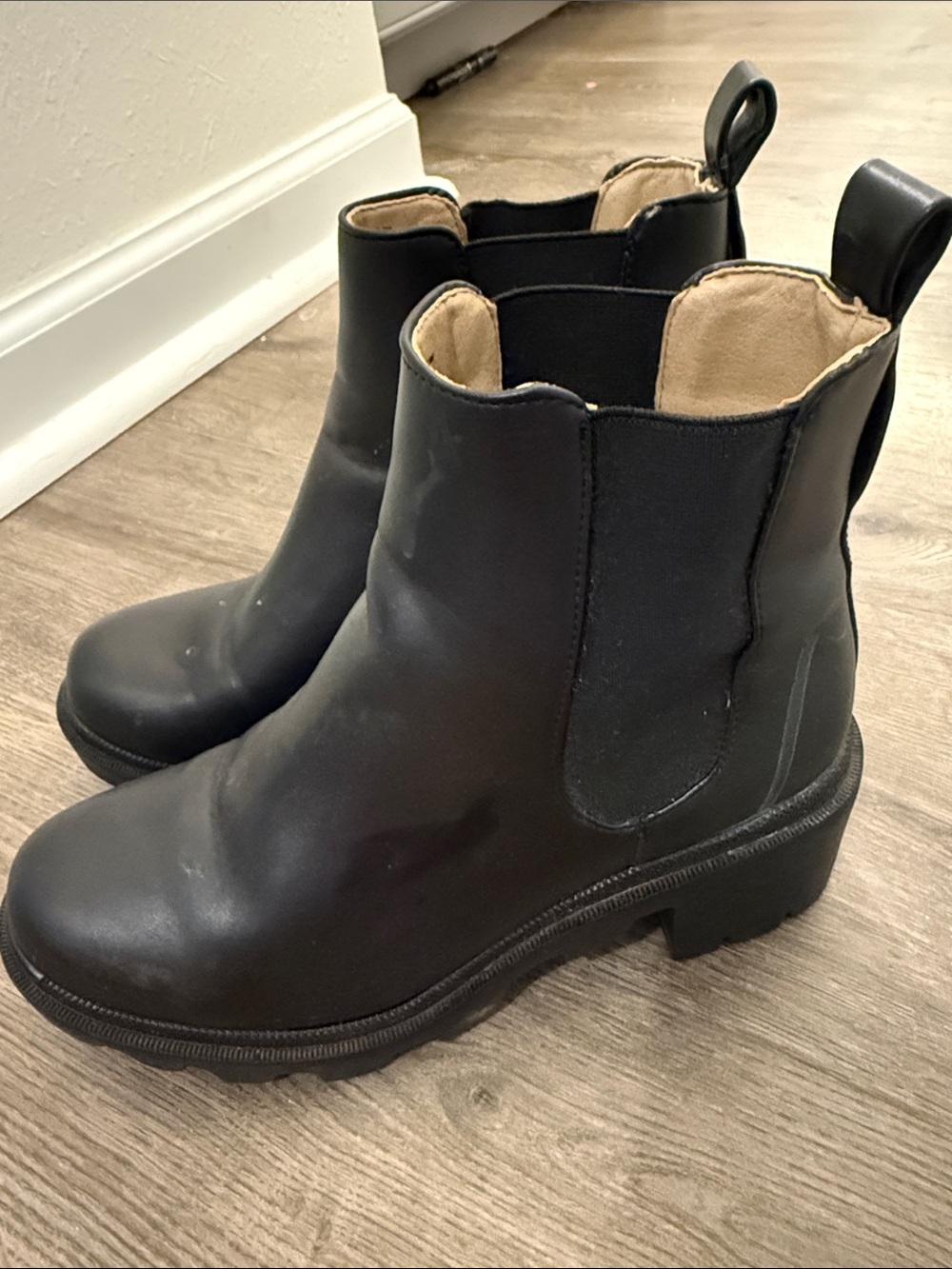 Steve Madden Black Chelsea Heeled Ankle Boots